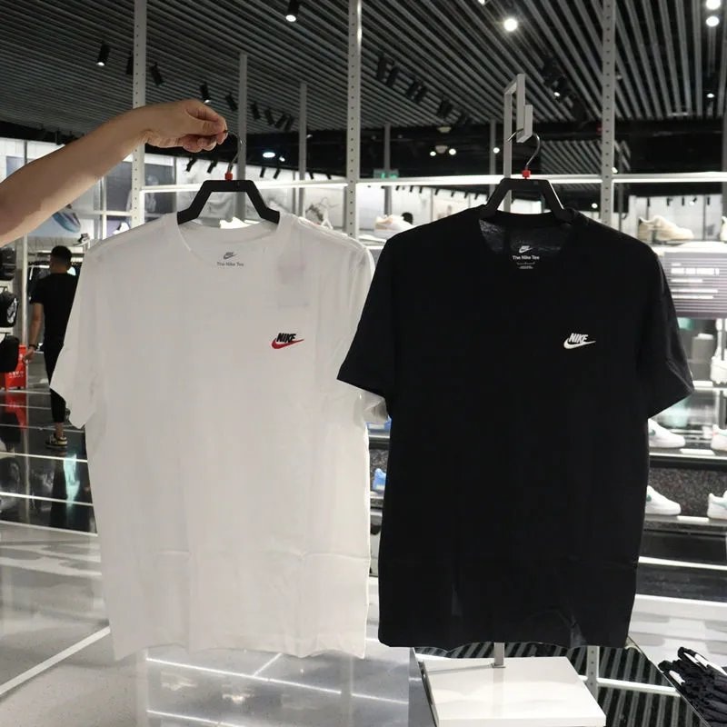 Nike Classic Tees