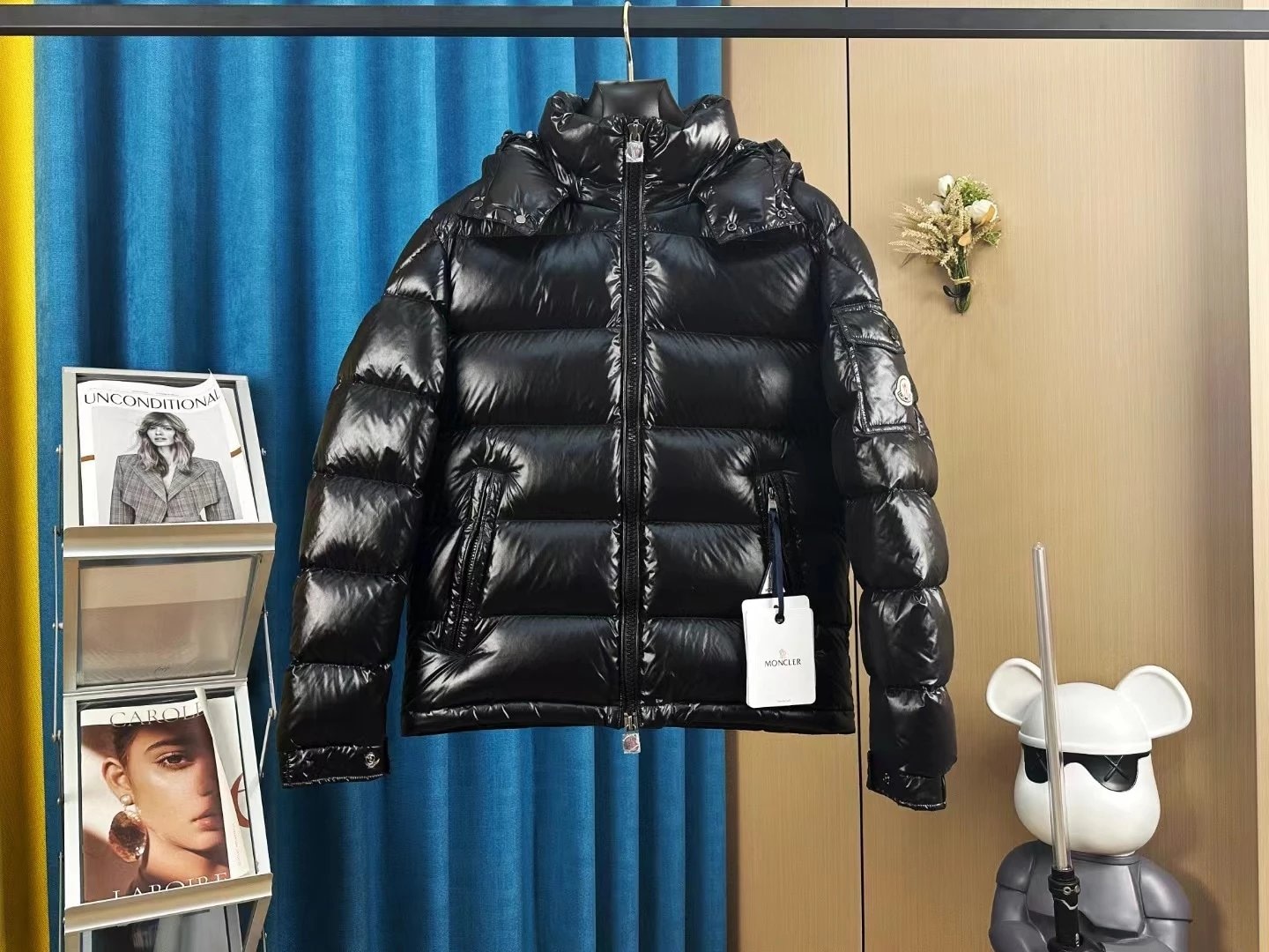 Moncler Maya Budget